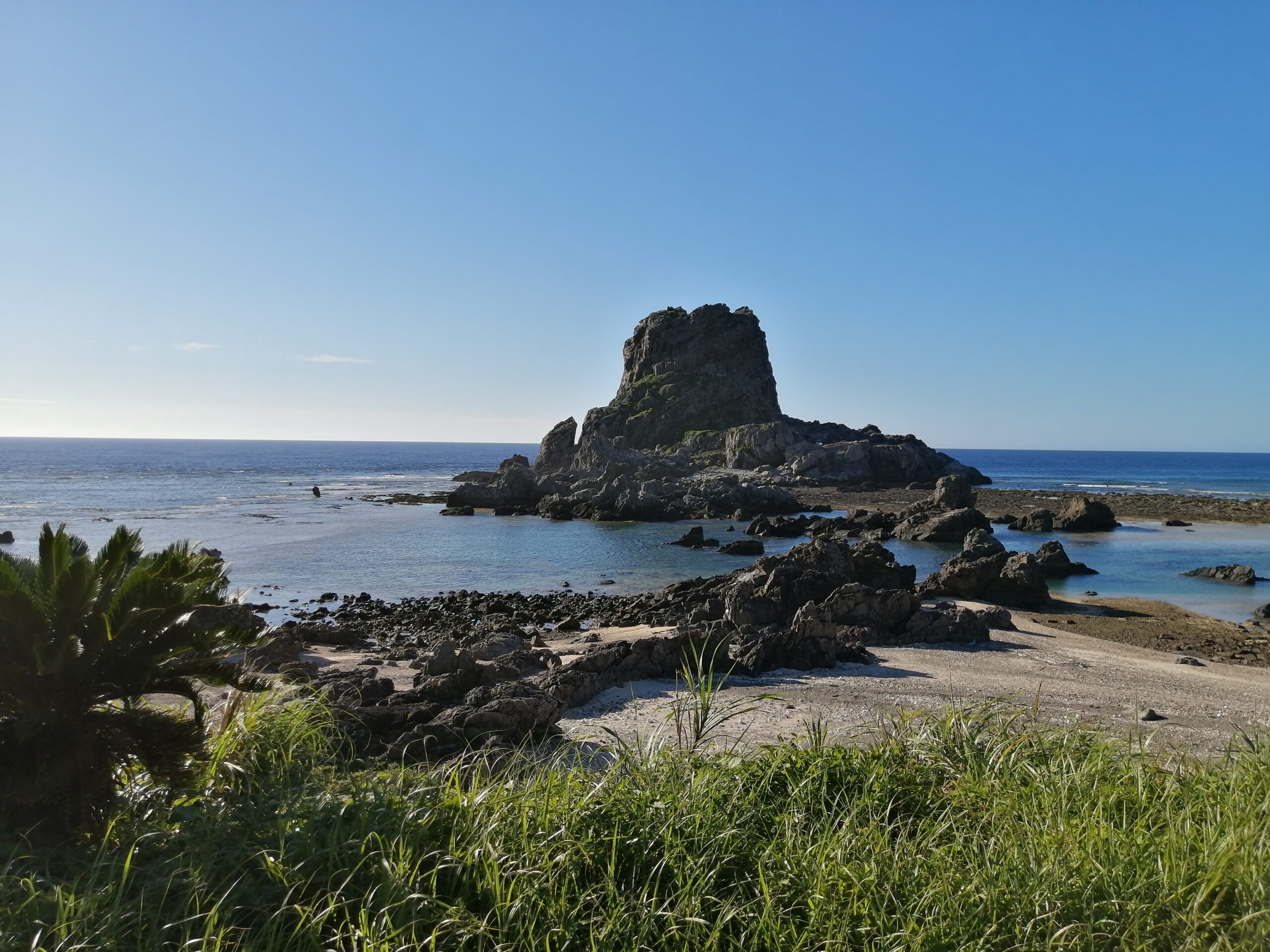 伊平屋島のスピリチュアルなパワースポットはどこ？アマテラスと天の岩戸の伝説とは何か？を解説します